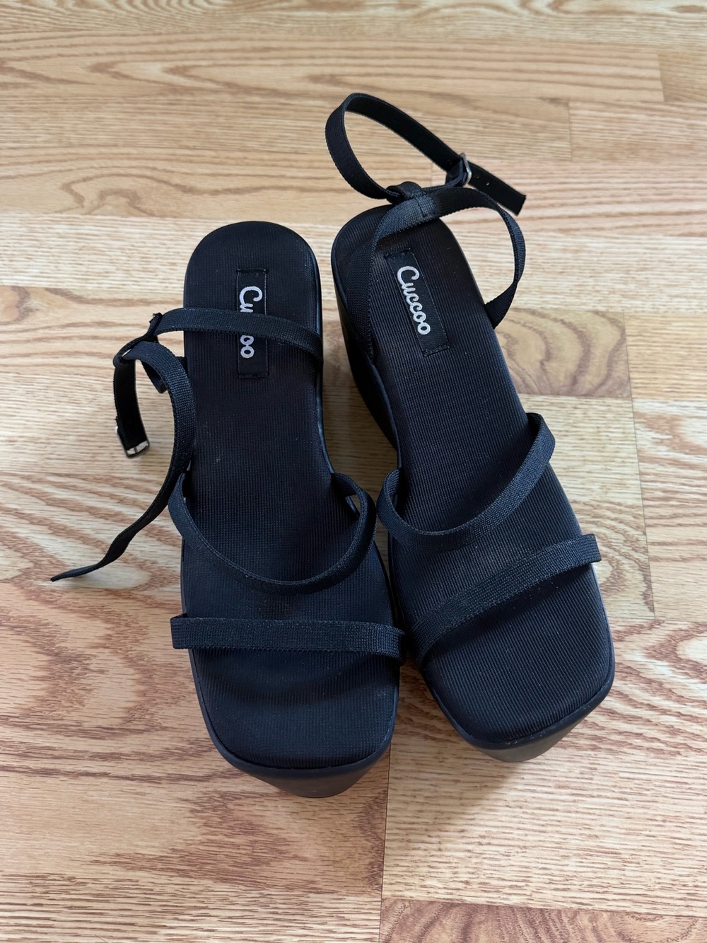 Cuccoo Black Strappy Platform Sandals